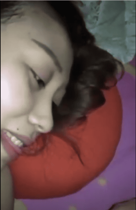 Talita Sepong Keluarin Dimuka