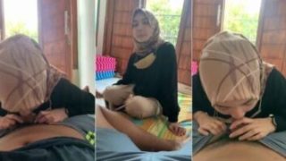 Sepongan Gadis Manis Hijab Imut Nyepong Pacar Viral